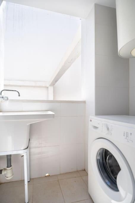 Amplio Apartamento 2 Dormitorios Cerca De La Playa 알리칸테 외부 사진